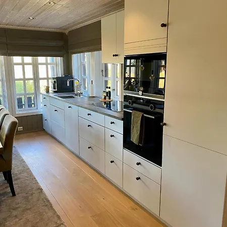 Bjarnebu - 4 Bedroom In Сasa de vacaciones *